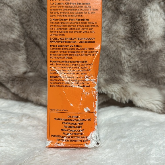 Sun care selection - valued at over $80! - Picture 6 of 6